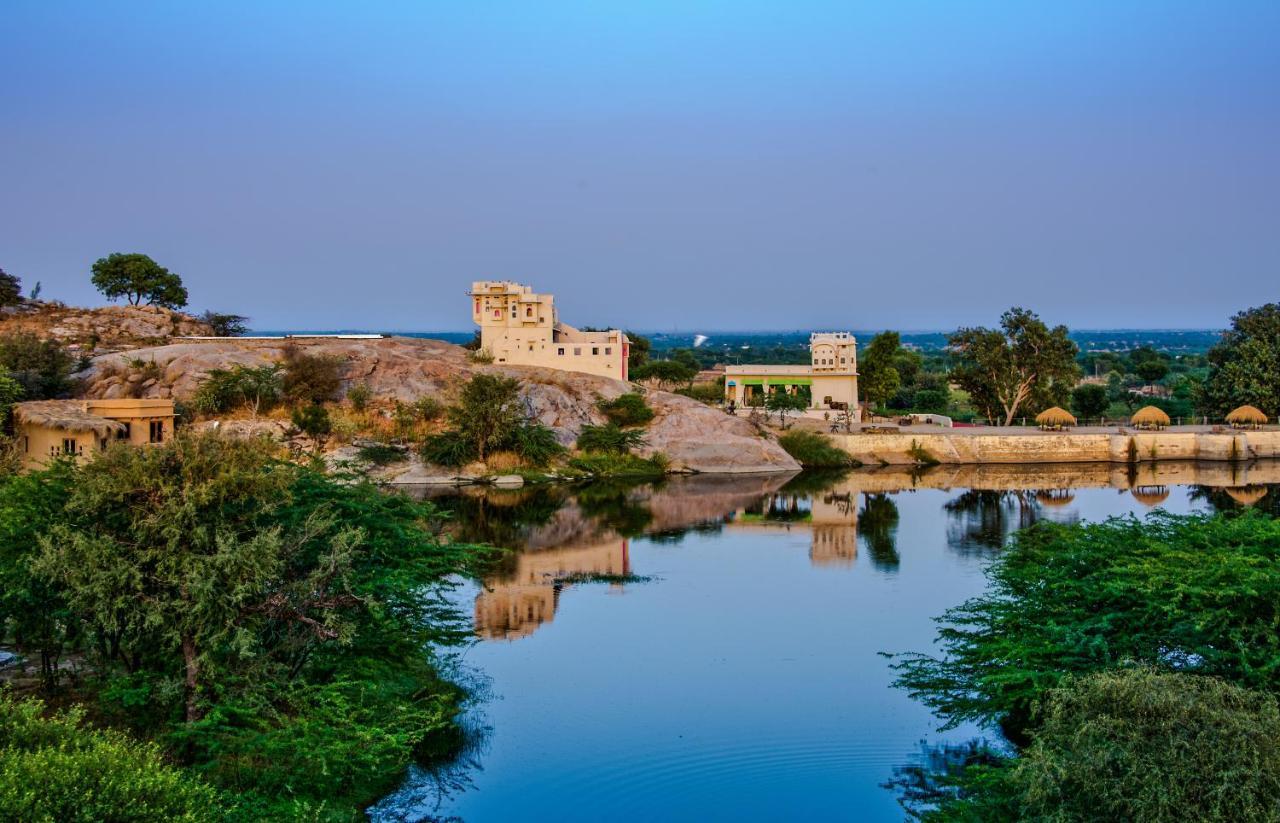 Brij Lakshman Sagar, Pali - Small Luxury Hotels Of The World Rájpur Kültér fotó